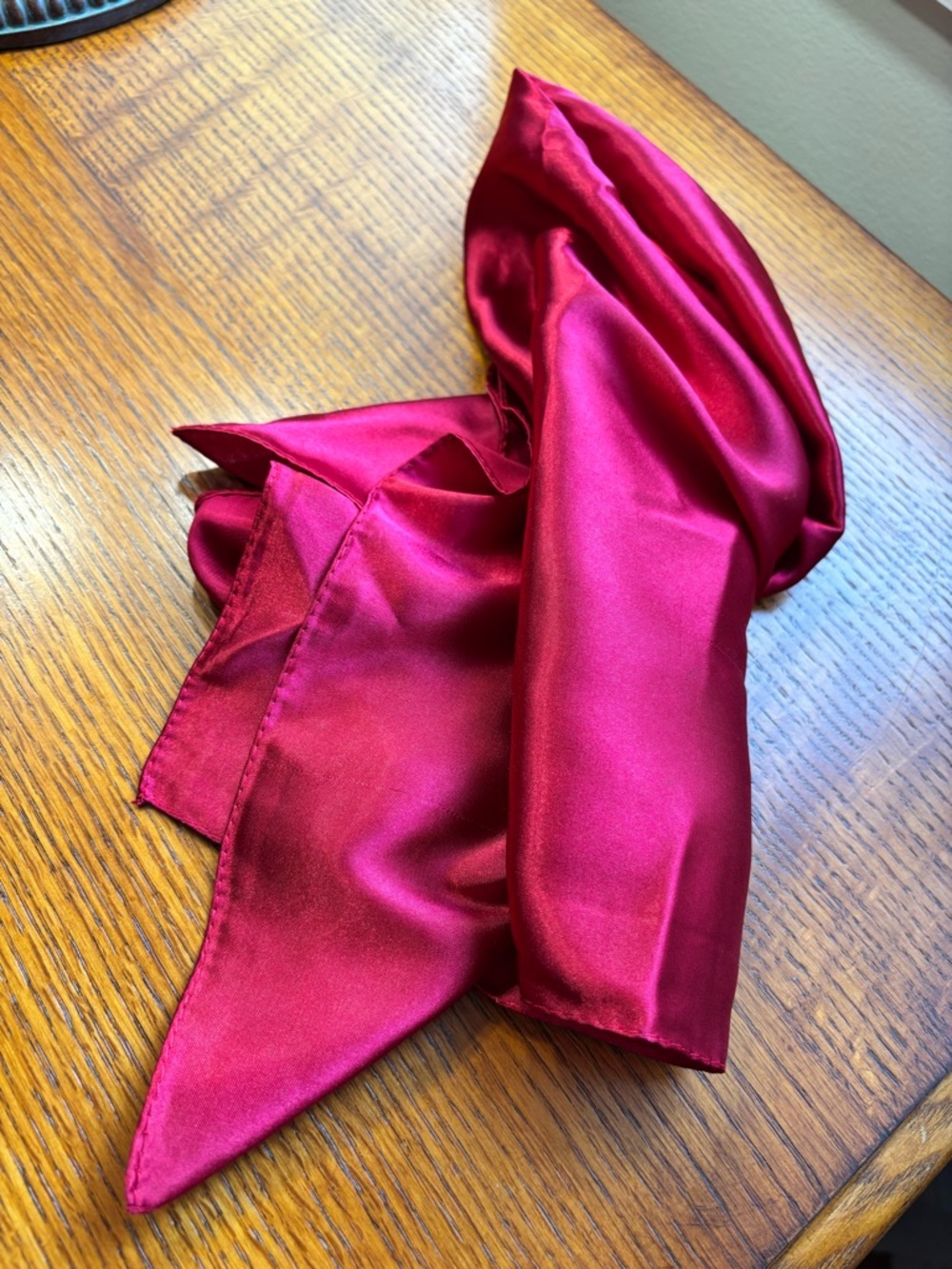 VINTAGE scarf SILK square CHERRY RED bag charm HEAD /HAIR WRAP - Picture 5 of 6